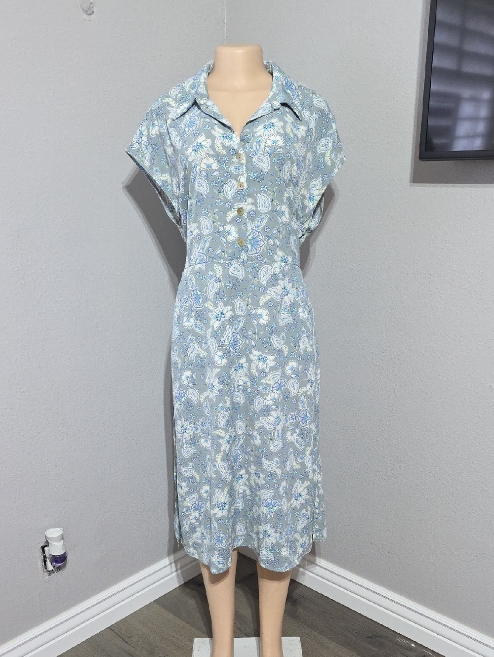 Lucky Brand Pale Blue Floral Collar Midi Dress Size 1X